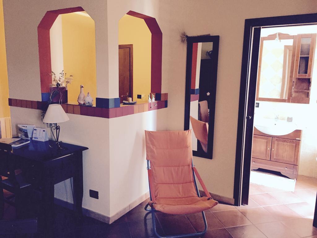 Villa Della Mimosa Alia Szoba fotó