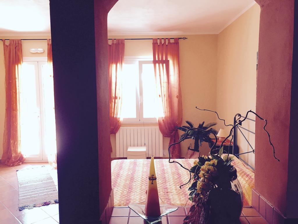 Villa Della Mimosa Alia Szoba fotó