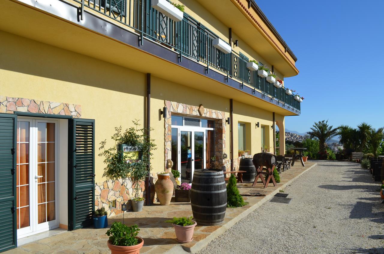 Villa Della Mimosa Alia Kültér fotó