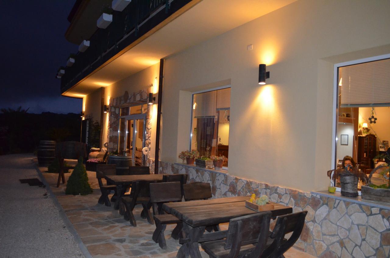 Villa Della Mimosa Alia Kültér fotó
